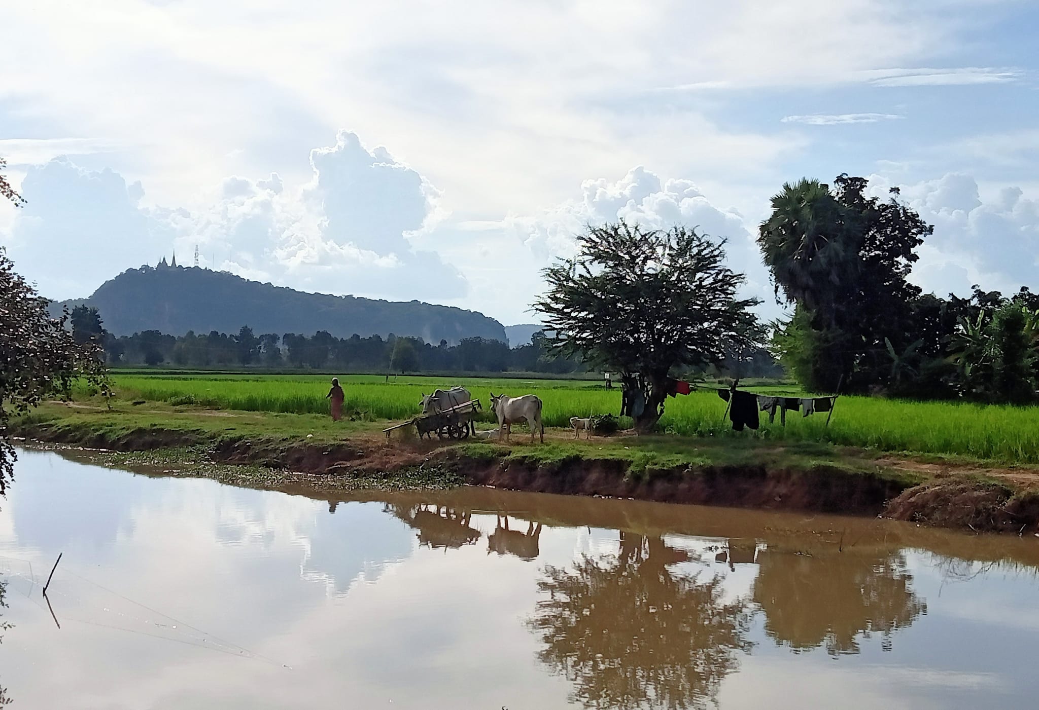 Phnom Penh Cycling To Sihanouk Ville Beach 4 Days